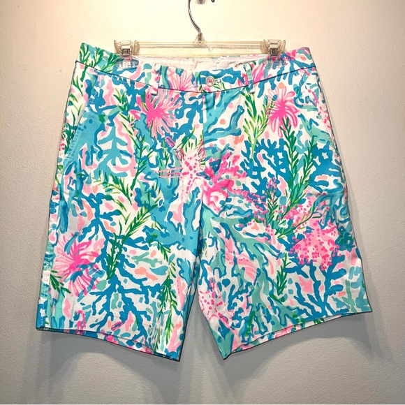 Lilly Pulitzer Other - Lilly Pulitzer Men Waist 32 CORAL BAY BEAUMONT SHORTS Stretch 9" Flat Front NWT